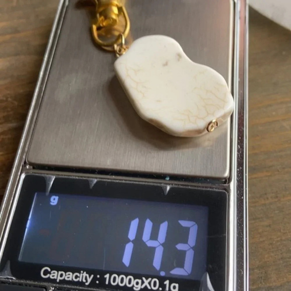 White turquoise key holder/bag charms - Picture 3 of 3